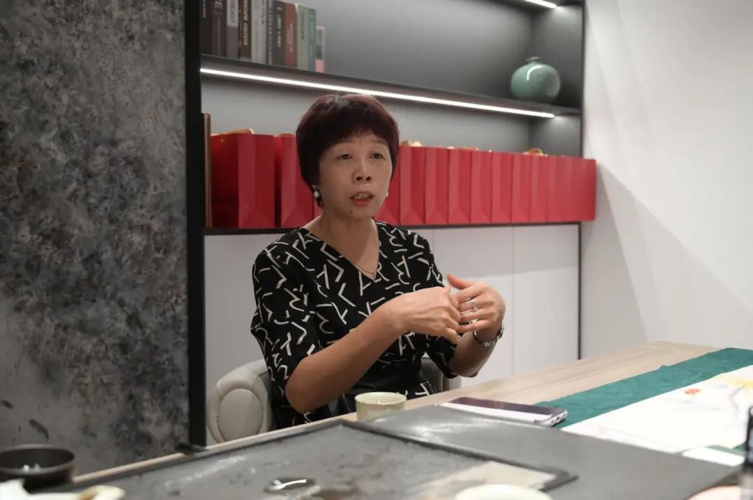 從批發(fā)到千萬級大商！代理大將軍20年，她憑這幾點穩(wěn)占當(dāng)?shù)仡^部(圖1)